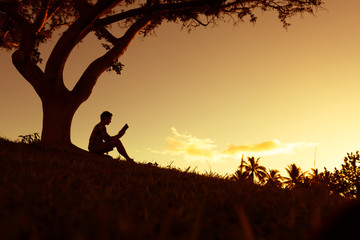 适合一二年级玩的脑筋急转弯及答案大全