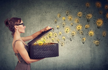 八月完美收官九月再接再厉的句子