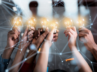 幼儿园孩子的家长会上家长该说什么感想？