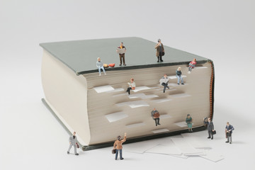 你适合浓妆还是淡妆 选对妆容才能站稳c位