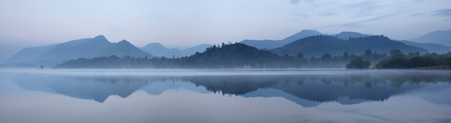 你适合浓妆还是淡妆 选对妆容才能站稳c位